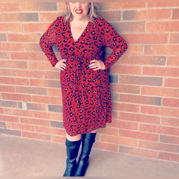 👗CAbi Siren Black & Red Wrap Dress/Topper Leopard Animal Print Sz XXL EUC! - Picture 1 of 9